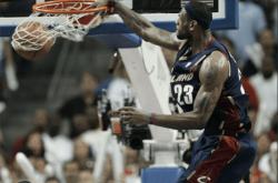 九游体育-Ming与40激战公牛分钟，持续失利胜负难料！，詹姆斯焦点对战上演精彩一战的简单介绍