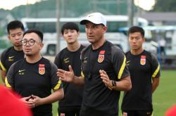 九游-姆巴佩遭遇十二连败，塞尔维亚队教练面临压力！的简单介绍